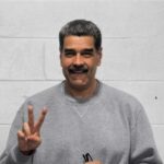 Difunden fotografías de Maduro como "regalo" tras acuerdo petrolero entre Venezuela y EE. UU.