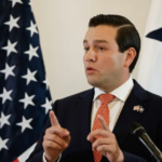 EE.UU. y Panamá trabajan para sacar al país centroamericano de la lista sobre narcotráfico