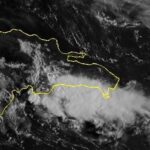 Indomet pronostica aguaceros locales y tronadas para la tarde en varias provincias del país