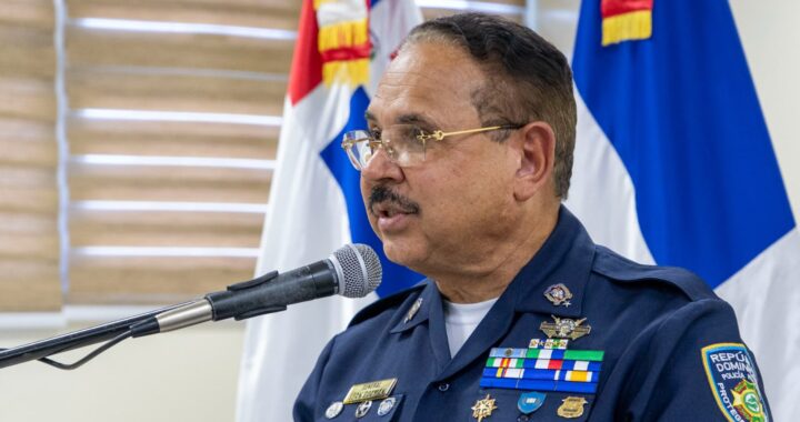 General Juan Guzman Badia, Director del IPES